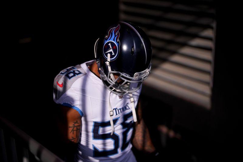 Tennessee Titans linebacker Harold Landry III (58) walks down the tunnel before an NFL football game against the Washington Commanders, Sunday, Dec. 1, 2024, in Landover, Md. (AP Photo/Matt Slocum)