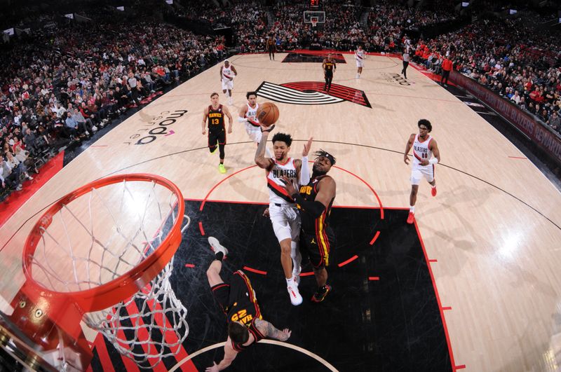 PORTLAND, OR - MARCH 13:  Anfernee Simons #1 of the Portland Trail Blazers goes to the basket during the game on March 13, 2024 at the Moda Center Arena in Portland, Oregon. NOTE TO USER: User expressly acknowledges and agrees that, by downloading and or using this photograph, user is consenting to the terms and conditions of the Getty Images License Agreement. Mandatory Copyright Notice: Copyright 2024 NBAE (Photo by Cameron Browne/NBAE via Getty Images)