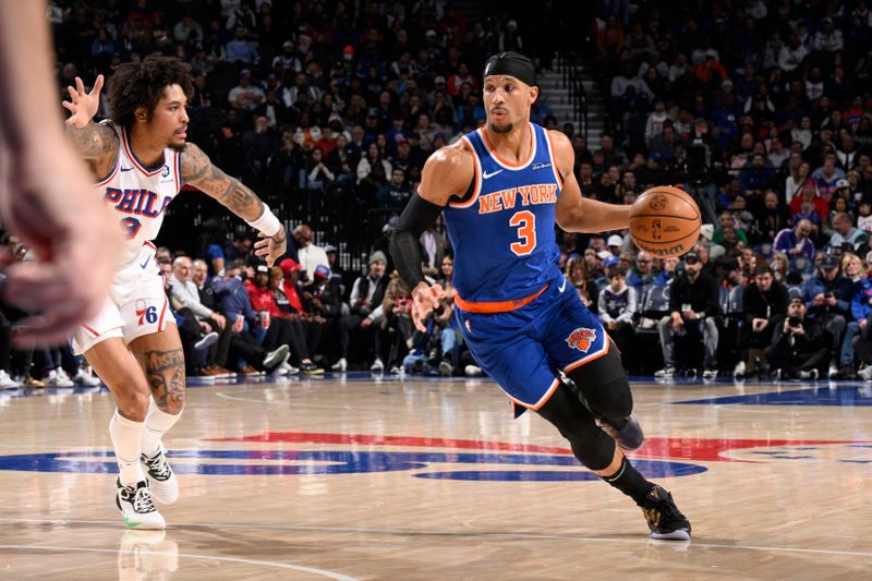 PHILADELPHIA, PA - JANUARY 15: Josh Hart #3 of the New York Knicks drives to the basket during the game against the Philadelphia 76ers on January 15, 2025 at the Wells Fargo Center in Philadelphia, Pennsylvania NOTE TO USER: User expressly acknowledges and agrees that, by downloading and/or using this Photograph, user is consenting to the terms and conditions of the Getty Images License Agreement. Mandatory Copyright Notice: Copyright 2025 NBAE (Photo by David Dow/NBAE via Getty Images)