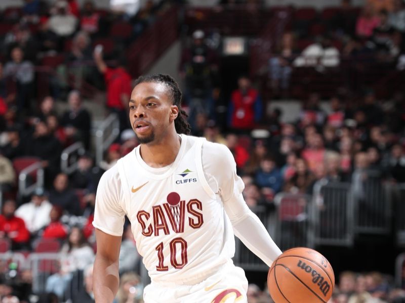 CHICAGO, IL - NOVEMBER 11: Darius Garland #10 of the Cleveland Cavaliers handles the ball during the game against the Chicago Bulls on November 11, 2024 at United Center in Chicago, Illinois. NOTE TO USER: User expressly acknowledges and agrees that, by downloading and or using this photograph, User is consenting to the terms and conditions of the Getty Images License Agreement. Mandatory Copyright Notice: Copyright 2024 NBAE (Photo by Jeff Haynes/NBAE via Getty Images)
