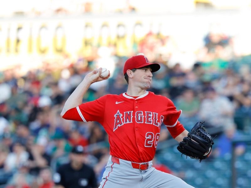 May 20, 2025; West Sacramento, California, USA; Los Angeles Angels starting pitcher Kyle Hendricks (28) throws a pitch during the first inning against the Athletics at Sutter Health Park. Mandatory Credit: Sergio Estrada-Imagn Images