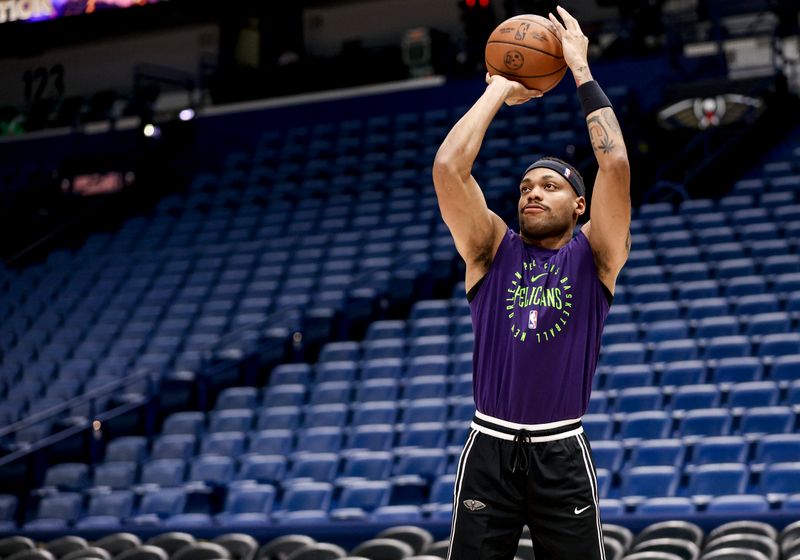 NEW ORLEANS, LOUISIANA - FEBRUARY 12: Keion Brooks Jr. #0 of the New Orleans Pelicans during warm ups before a game against the Sacramento Kings at the Smoothie King Center on February 12, 2025 in New Orleans, Louisiana. NOTE TO USER: User expressly acknowledges and agrees that, by downloading and or using this photograph, User is consenting to the terms and conditions of the Getty Images License Agreement. (Photo by Derick E. Hingle/Getty Images)