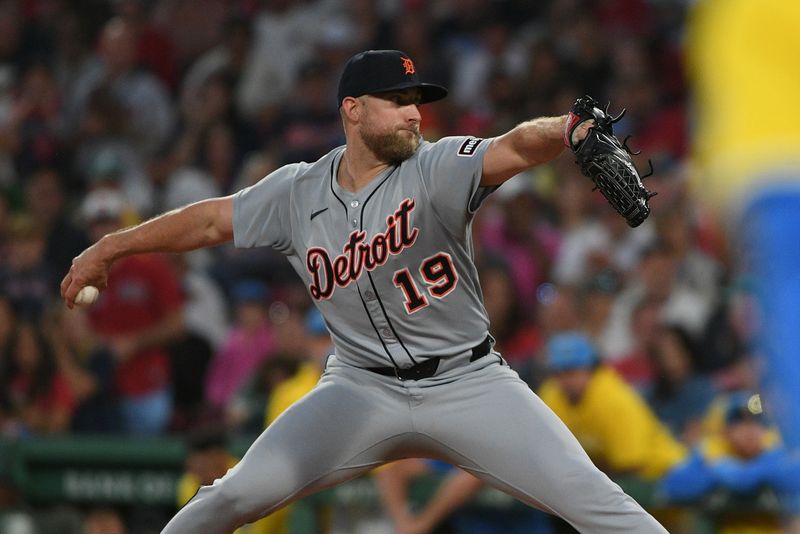 Sep 27, 2025; Boston, Massachusetts, USA; Detroit Tigers relief pitcher Will Vest (19) pitches during the ninth inning against the Boston Red Sox at Fenway Park. Mandatory Credit: Bob DeChiara-Imagn Images