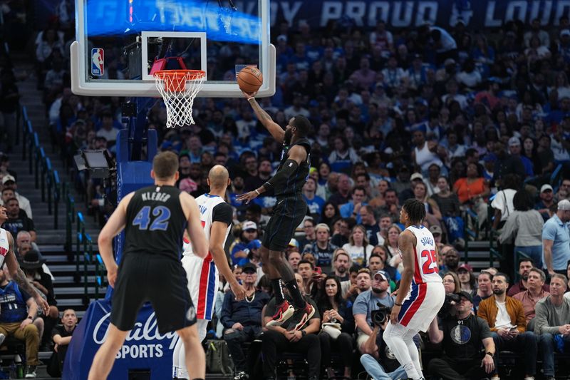 DALLAS, TX - APRIL 12: Tim Hardaway Jr. #10 of the Dallas Mavericks shoots the ball during the game against the Detroit Pistons on April 12, 2024 at the American Airlines Center in Dallas, Texas. NOTE TO USER: User expressly acknowledges and agrees that, by downloading and or using this photograph, User is consenting to the terms and conditions of the Getty Images License Agreement. Mandatory Copyright Notice: Copyright 2024 NBAE (Photo by Glenn James/NBAE via Getty Images)