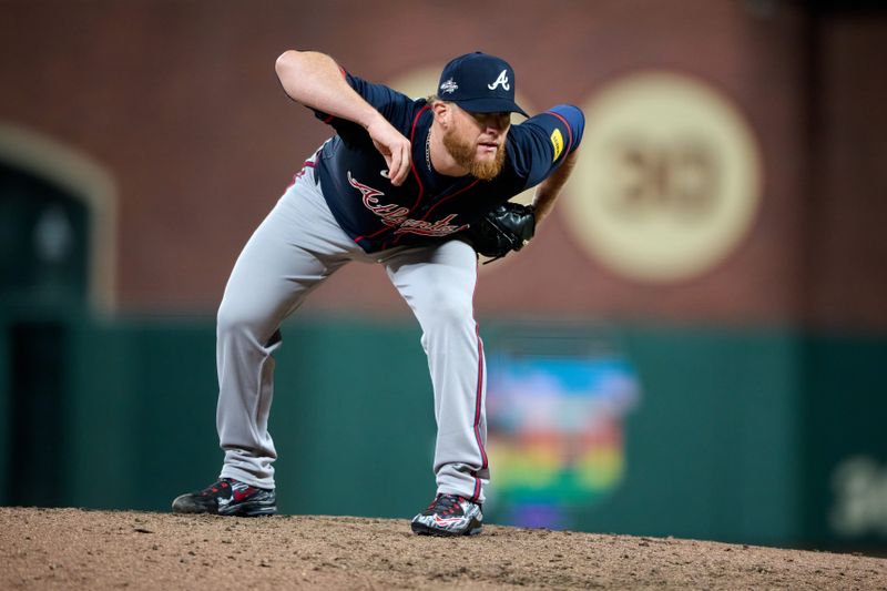 Jun 6, 2025; San Francisco, California, USA; Atlanta Braves pitcher Craig Kimbrel (46) looks at the catcher against the San Francisco Giants during the seventh inning at Oracle Park. Mandatory Credit: Robert Edwards-Imagn Images