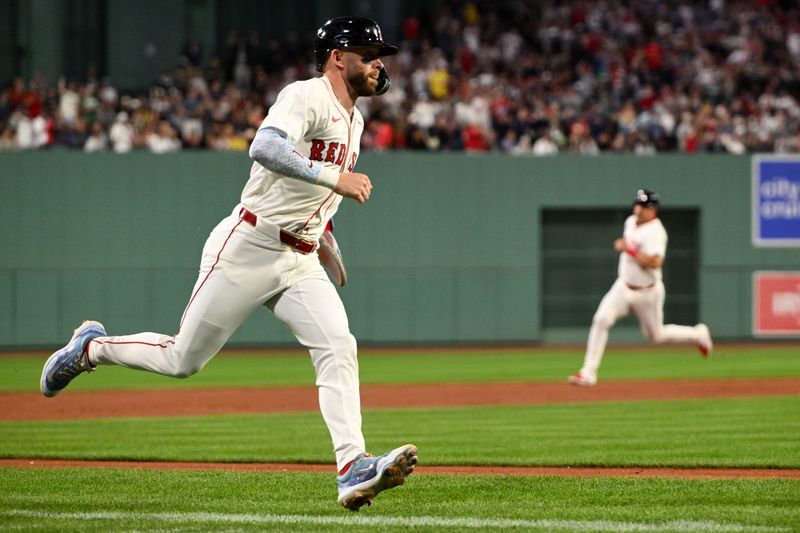 Sep 14, 2025; Boston, Massachusetts, USA;  Boston Red Sox shortstop Trevor Story (10) runs for home after a RBI hit by first baseman Romy Gonzalez (not seen) against the New York Yankees during the first inning at Fenway Park. Mandatory Credit: Brian Fluharty-Imagn Images