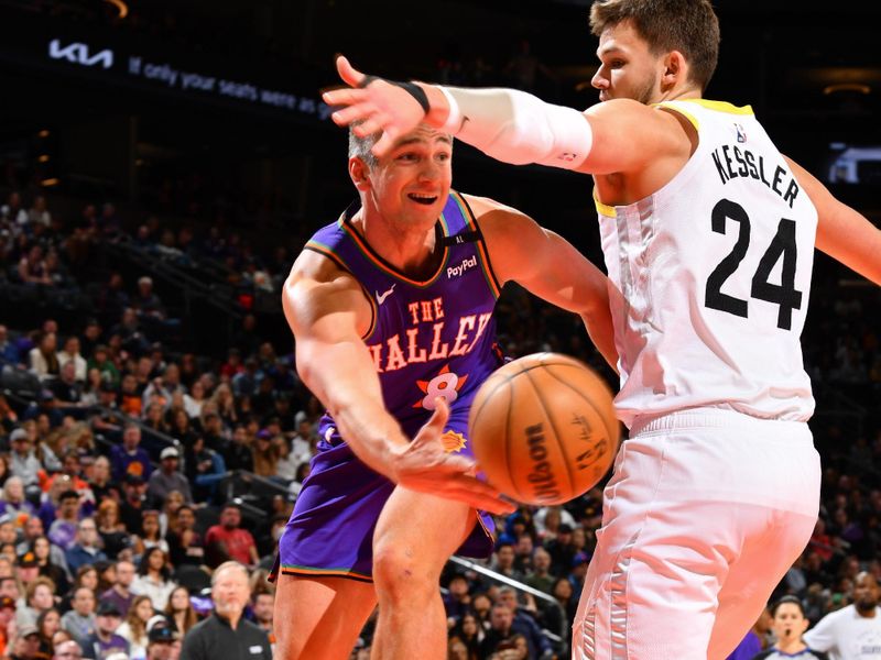 PHOENIX, AZ - JANUARY 11: Grayson Allen #8 of the Phoenix Suns passes the ball during the game against the Utah Jazz on January 11, 2025 at Footprint Center in Phoenix, Arizona. NOTE TO USER: User expressly acknowledges and agrees that, by downloading and or using this photograph, user is consenting to the terms and conditions of the Getty Images License Agreement. Mandatory Copyright Notice: Copyright 2025 NBAE (Photo by Barry Gossage/NBAE via Getty Images)