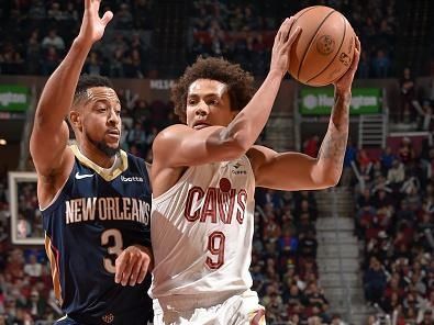 CLEVELAND, OH - December 21: Craig Porter #9 of the Cleveland Cavaliers drives to the basket during the game against the New Orleans Pelicans on December 21, 2023 at Rocket Mortgage FieldHouse in Cleveland, Ohio. NOTE TO USER: User expressly acknowledges and agrees that, by downloading and/or using this Photograph, user is consenting to the terms and conditions of the Getty Images License Agreement. Mandatory Copyright Notice: Copyright 2023 NBAE (Photo by David Liam Kyle/NBAE via Getty Images)