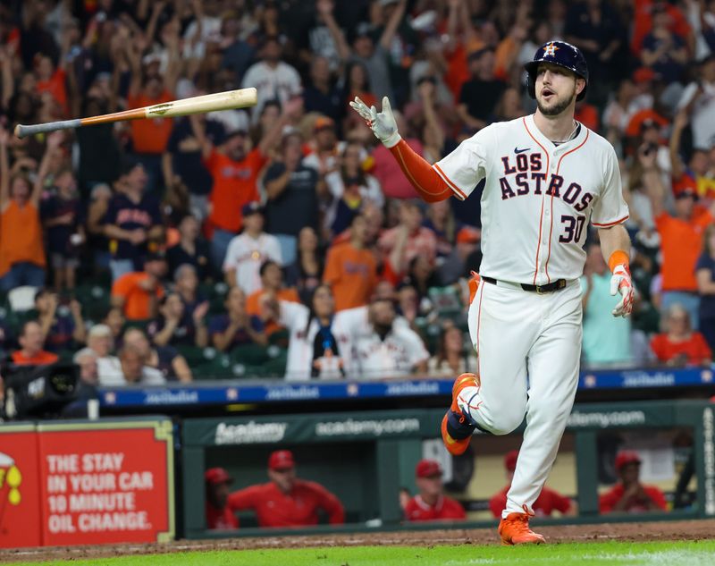 Angels' Late Rally Not Enough to Eclipse Astros in Houston's Minute Maid Park