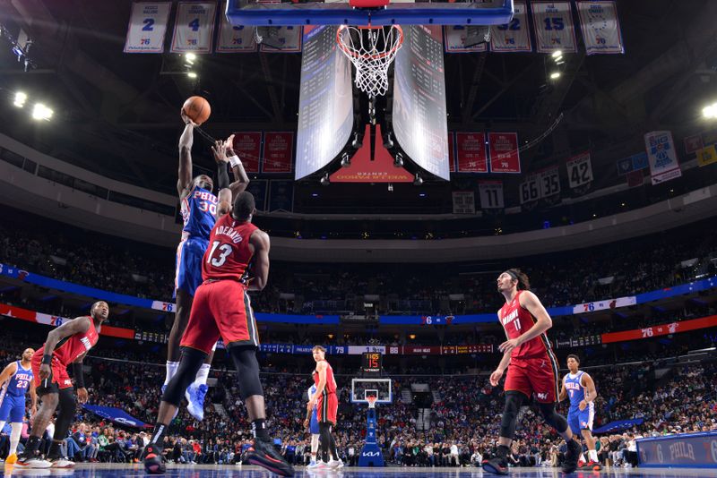 PHILADELPHIA, PA - FEBRUARY 5: Adem Bona #30 of the Philadelphia 76ers drives to the basket during the game against the Miami Heat on February 5, 2025 at the Wells Fargo Center in Philadelphia, Pennsylvania NOTE TO USER: User expressly acknowledges and agrees that, by downloading and/or using this Photograph, user is consenting to the terms and conditions of the Getty Images License Agreement. Mandatory Copyright Notice: Copyright 2025 NBAE (Photo by Jesse D. Garrabrant/NBAE via Getty Images)