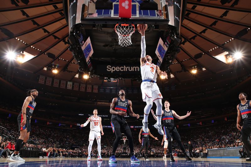 NEW YORK, NY - MARCH 25:  Josh Hart #3 of the New York Knicks drives to the basket during the game against the Detroit Pistons on March 25, 2024 at Madison Square Garden in New York City, New York.  NOTE TO USER: User expressly acknowledges and agrees that, by downloading and or using this photograph, User is consenting to the terms and conditions of the Getty Images License Agreement. Mandatory Copyright Notice: Copyright 2024 NBAE  (Photo by David L. Nemec /NBAE via Getty Images)