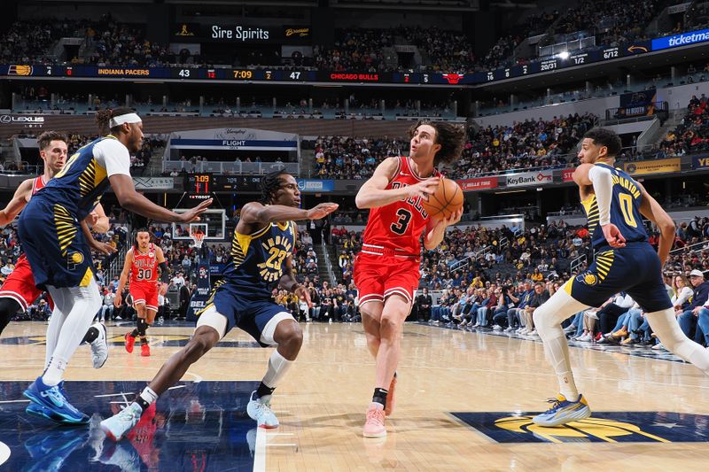 INDIANAPOLIS, IN - MARCH 2: Josh Giddey #3 of the Chicago Bulls drives to the basket during the game against the Indiana Pacers on March 2, 2025 at Gainbridge Fieldhouse in Indianapolis, Indiana. NOTE TO USER: User expressly acknowledges and agrees that, by downloading and or using this Photograph, user is consenting to the terms and conditions of the Getty Images License Agreement. Mandatory Copyright Notice: Copyright 2025 NBAE (Photo by Ron Hoskins/NBAE via Getty Images)
