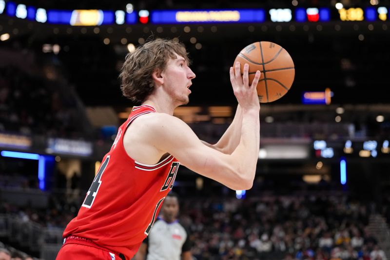 INDIANAPOLIS, INDIANA - MARCH 02: Matas Buzelis #14 of the Chicago Bulls attempts a shot in the fourth quarter against the Indiana Pacers at Gainbridge Fieldhouse on March 02, 2025 in Indianapolis, Indiana. NOTE TO USER: User expressly acknowledges and agrees that, by downloading and or using this photograph, User is consenting to the terms and conditions of the Getty Images License Agreement. (Photo by Dylan Buell/Getty Images)