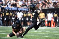 Vanderbilt Commodores Narrowly Miss Victory Against LSU Tigers at Tiger Stadium