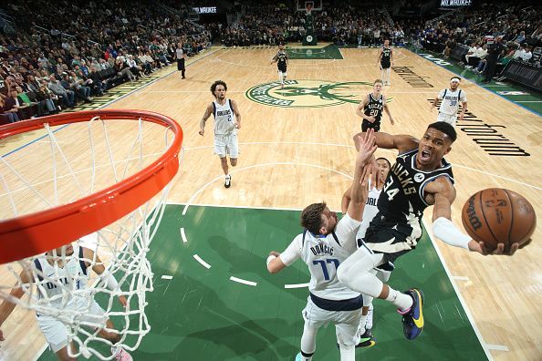 MILWAUKEE, WI - NOVEMBER 18:Giannis Antetokounmpo #34 of the Milwaukee Bucks drives to the basket during the game against the Dallas Mavericks  on November 18, 2023 at the Fiserv Forum Center in Milwaukee, Wisconsin. NOTE TO USER: User expressly acknowledges and agrees that, by downloading and or using this Photograph, user is consenting to the terms and conditions of the Getty Images License Agreement. Mandatory Copyright Notice: Copyright 2023 NBAE (Photo by Gary Dineen/NBAE via Getty Images).