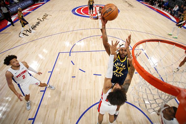 DETROIT, MI - DECEMBER 11: Isaiah Jackson #22 of the Indiana Pacers shoots the ball during the game against the Detroit Pistons on December 11, 2023 at Little Caesars Arena in Detroit, Michigan. NOTE TO USER: User expressly acknowledges and agrees that, by downloading and/or using this photograph, User is consenting to the terms and conditions of the Getty Images License Agreement. Mandatory Copyright Notice: Copyright 2023 NBAE (Photo by Brian Sevald/NBAE via Getty Images)