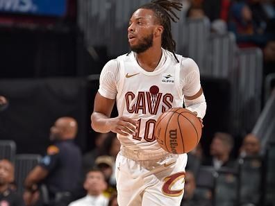 CLEVELAND, OH - NOVEMBER 26: Darius Garland #10 of the Cleveland Cavaliers dribbles the ball during the game against the Toronto Raptors on November 26, 2023 at Rocket Mortgage FieldHouse in Cleveland, Ohio. NOTE TO USER: User expressly acknowledges and agrees that, by downloading and/or using this Photograph, user is consenting to the terms and conditions of the Getty Images License Agreement. Mandatory Copyright Notice: Copyright 2023 NBAE (Photo by David Liam Kyle/NBAE via Getty Images)