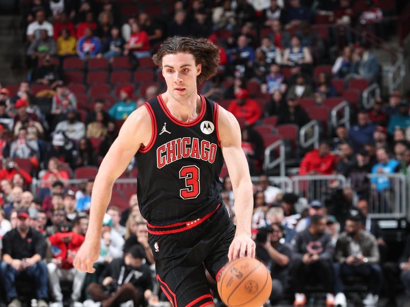 CHICAGO, IL - NOVEMBER 7: Josh Giddey #3 of the Chicago Bulls dribbles the ball during the game against the Minnesota Timberwolves on November 7, 2024 at United Center in Chicago, Illinois. NOTE TO USER: User expressly acknowledges and agrees that, by downloading and or using this photograph, User is consenting to the terms and conditions of the Getty Images License Agreement. Mandatory Copyright Notice: Copyright 2024 NBAE (Photo by Jeff Haynes/NBAE via Getty Images)