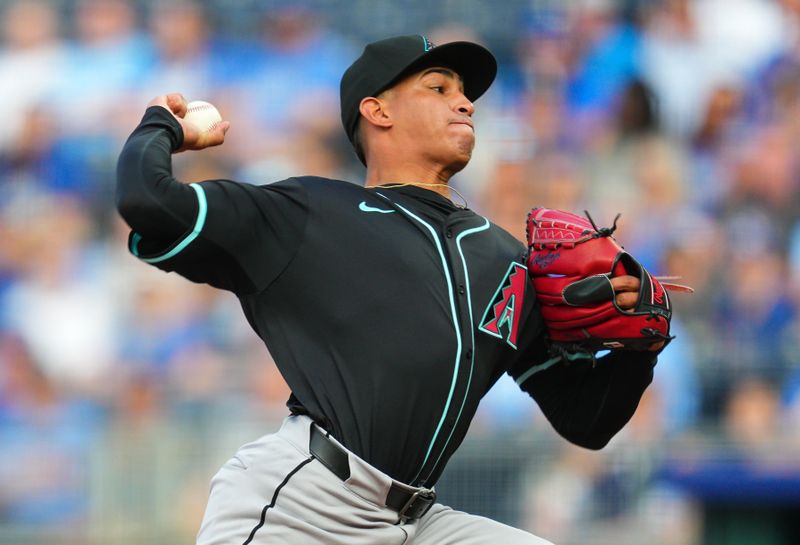 Jul 22, 2024; Kansas City, Missouri, USA; Arizona Diamondbacks starting pitcher Yilber Diaz (45) pitches during the first inning against the Kansas City Royals at Kauffman Stadium. Mandatory Credit: Jay Biggerstaff-USA TODAY Sports