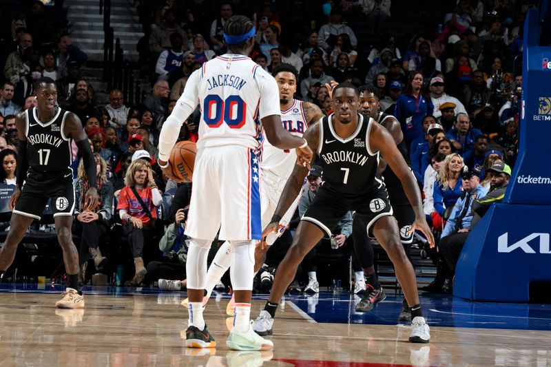 PHILADELPHIA, PA - OCTOBER 16:  Shake Milton #7 of the Brooklyn Nets plays defense during the game against the Philadelphia 76ers on October 16, 2024 at the Wells Fargo Center in Philadelphia, Pennsylvania NOTE TO USER: User expressly acknowledges and agrees that, by downloading and/or using this Photograph, user is consenting to the terms and conditions of the Getty Images License Agreement. Mandatory Copyright Notice: Copyright 2024 NBAE (Photo by David Dow/NBAE via Getty Images)