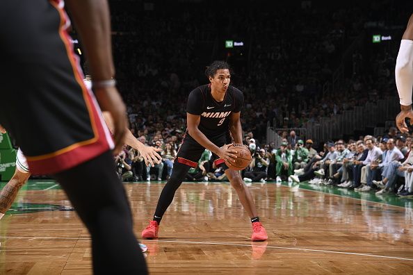 BOSTON, MA - OCTOBER 27: Dru Smith #9 of the Miami Heat handles the ball during the game against the Boston Celtics on October 27, 2023 at the TD Garden in Boston, Massachusetts. NOTE TO USER: User expressly acknowledges and agrees that, by downloading and or using this photograph, User is consenting to the terms and conditions of the Getty Images License Agreement. Mandatory Copyright Notice: Copyright 2023 NBAE  (Photo by Brian Babineau/NBAE via Getty Images)