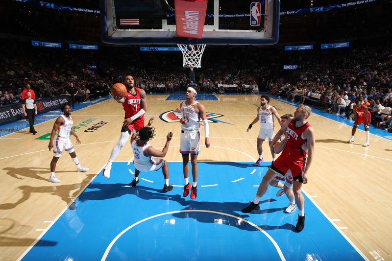 OKLAHOMA CITY, OK - OCTOBER 9: Cam Whitmore #7 of the Houston Rockets shoots the ball during the game against the Oklahoma City Thunder during a NBA pre season game on October 9, 2024 at Paycom Center in Oklahoma City, Oklahoma. NOTE TO USER: User expressly acknowledges and agrees that, by downloading and or using this photograph, User is consenting to the terms and conditions of the Getty Images License Agreement. Mandatory Copyright Notice: Copyright 2024 NBAE (Photo by Zach Beeker/NBAE via Getty Images)