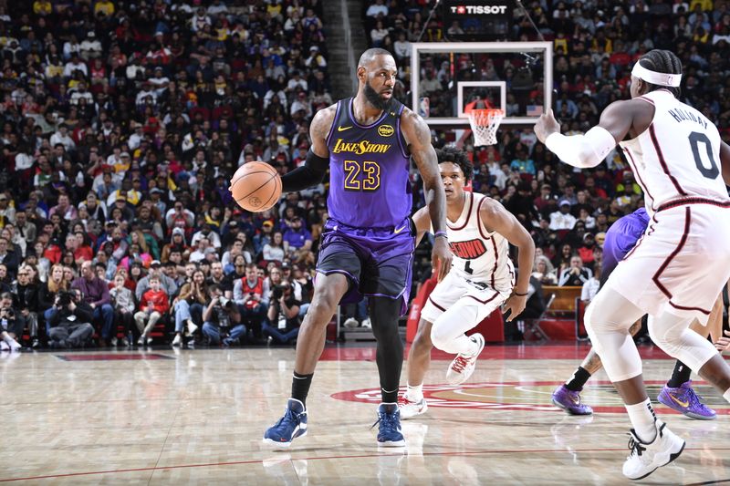 HOUSTON, TX - JANUARY 5: LeBron James #23 of the Los Angeles Lakers =drt=bagainst the Houston Rockets   on January 5, 2025 at the Toyota Center in Houston, Texas. NOTE TO USER: User expressly acknowledges and agrees that, by downloading and or using this photograph, User is consenting to the terms and conditions of the Getty Images License Agreement. Mandatory Copyright Notice: Copyright 2025 NBAE (Photo by Logan Riely/NBAE via Getty Images)