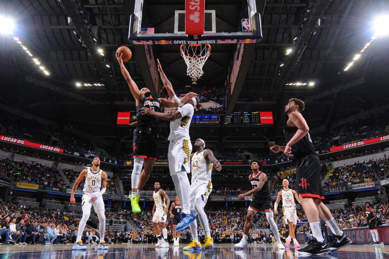 INDIANAPOLIS, IN - MARCH 4:  Dillon Brooks #9 of the Houston Rockets drives to the basket during the game against the Indiana Pacers on March 4, 2025 at Gainbridge Fieldhouse in Indianapolis, Indiana. NOTE TO USER: User expressly acknowledges and agrees that, by downloading and or using this Photograph, user is consenting to the terms and conditions of the Getty Images License Agreement. Mandatory Copyright Notice: Copyright 2025 NBAE (Photo by Ron Hoskins/NBAE via Getty Images)