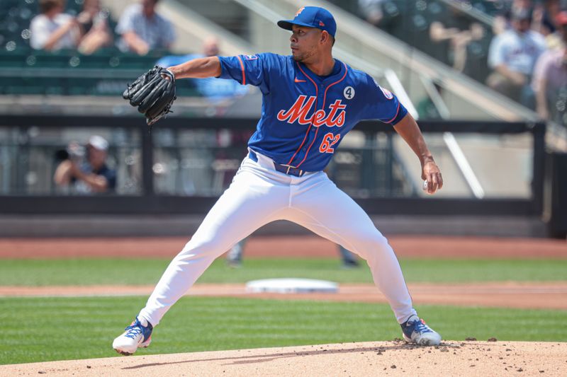 Jun 2, 2024; New York City, New York, USA;  New York Mets starting pitcher Jose Quintana (62) delivers a pitch during the first inning against the Arizona Diamondbacks at Citi Field. Mandatory Credit: Vincent Carchietta-USA TODAY Sports