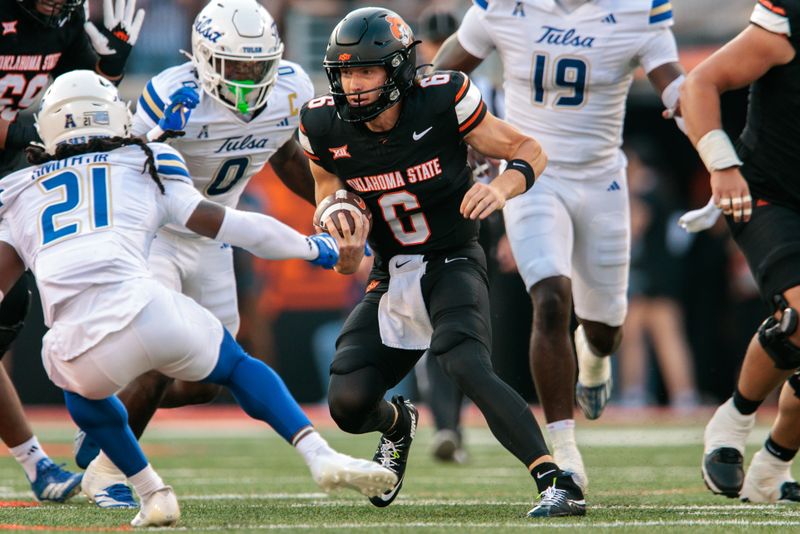 Sep 19, 2025; Stillwater, Oklahoma, USA; Oklahoma State Cowboys quarterback Zane Flores (6) runs the ball during the first half against the Tulsa Golden Hurricane at Boone Pickens Stadium. Mandatory Credit: William Purnell-Imagn Images