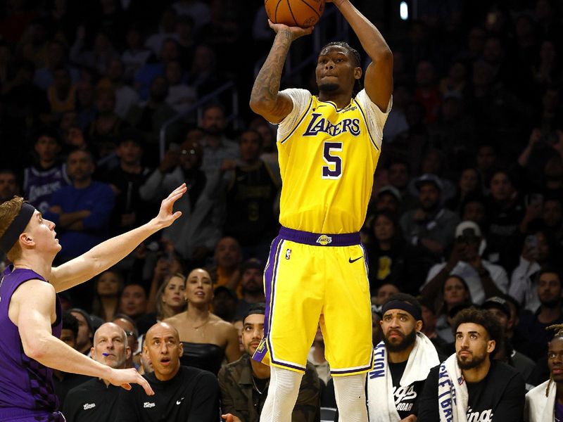 LOS ANGELES, CALIFORNIA - NOVEMBER 15:   Cam Reddish #5 of the Los Angeles Lakers at Crypto.com Arena on November 15, 2023 in Los Angeles, California.  NOTE TO USER: User expressly acknowledges and agrees that, by downloading and/or using this photograph, user is consenting to the terms and conditions of the Getty Images License Agreement. (Photo by Ronald Martinez/Getty Images)