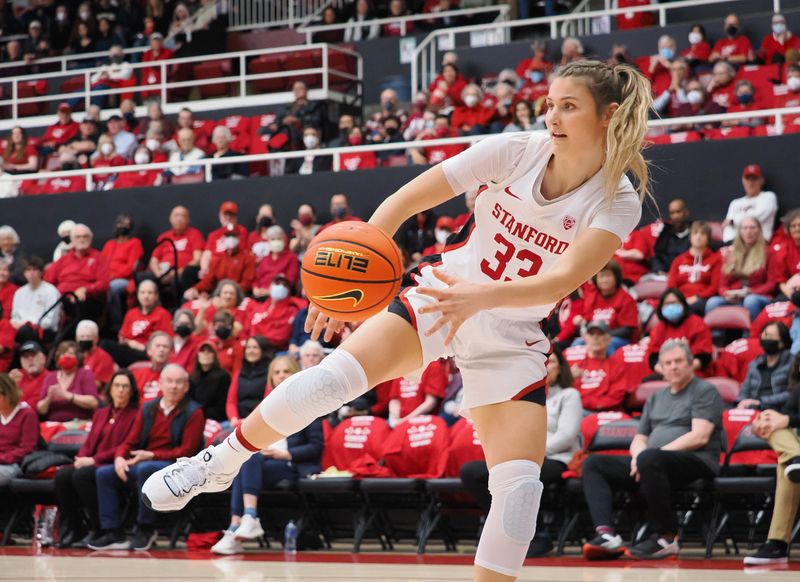 Jan 22, 2023; Stanford, California, USA; Stanford Cardinal guard Hannah Jump (33) keeps the ball in play against the Colorado Buffaloes during the first quarter at Maples Pavilion. Mandatory Credit: Kelley L Cox-USA TODAY Sports