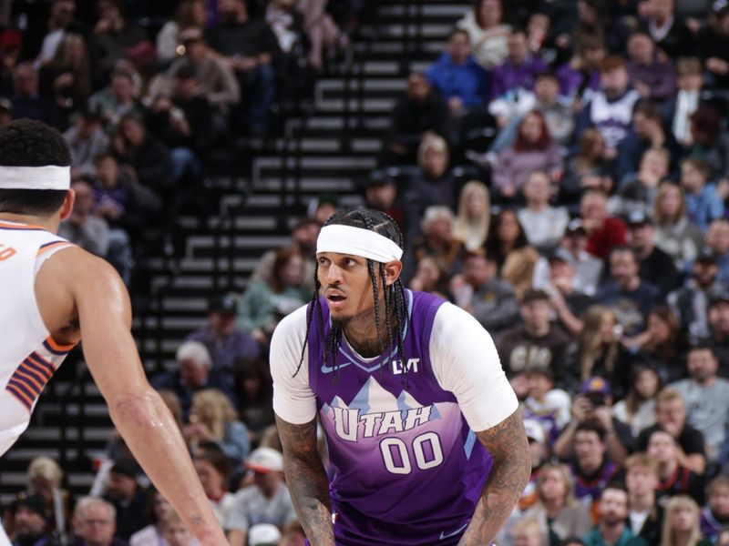 SALT LAKE CITY, UT - DECEMBER 13:  Jordan Clarkson #00 of the Utah Jazz handles the ball during the game against the Phoenix Suns during a regular season game on December 13, 2024 at Delta Center in Salt Lake City, Utah. NOTE TO USER: User expressly acknowledges and agrees that, by downloading and or using this Photograph, User is consenting to the terms and conditions of the Getty Images License Agreement. Mandatory Copyright Notice: Copyright 2024 NBAE (Photo by Melissa Majchrzak/NBAE via Getty Images)