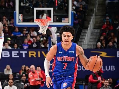 DETROIT, MI - DECEMBER 13: Killian Hayes #7 of the Detroit Pistons brings the ball up court against the Philadelphia 76ers on December 13, 2023 at Little Caesars Arena in Detroit, Michigan. NOTE TO USER: User expressly acknowledges and agrees that, by downloading and/or using this photograph, User is consenting to the terms and conditions of the Getty Images License Agreement. Mandatory Copyright Notice: Copyright 2023 NBAE (Photo by Chris Schwegler/NBAE via Getty Images)