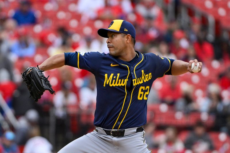 Apr 27, 2025; St. Louis, Missouri, USA;  Milwaukee Brewers starting pitcher Jose Quintana (62) pitches against the St. Louis Cardinals during the third inning at Busch Stadium. Mandatory Credit: Jeff Curry-Imagn Images