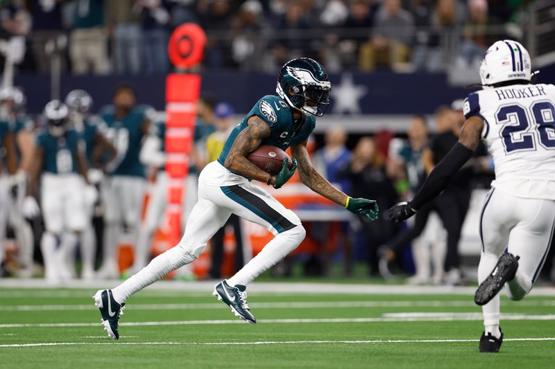 Philadelphia Eagles wide receiver DeVonta Smith (6) carries the ball after a reception during an NFL football game against the Dallas Cowboys, Sunday, Dec. 10, 2023, in Arlington, Texas. (AP Photo/Matt Patterson)