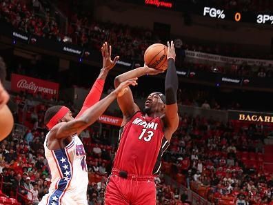 MIAMI, FL - DECEMBER 25:  Bam Adebayo #13 of the Miami Heat shoots the ball during the game  on December 25, 2023 at Kaseya Center Arena in Miami, Florida. NOTE TO USER: User expressly acknowledges and agrees that, by downloading and or using this Photograph, user is consenting to the terms and conditions of the Getty Images License Agreement. Mandatory Copyright Notice: Copyright 2023 NBAE (Photo by Issac Baldizon/NBAE via Getty Images)