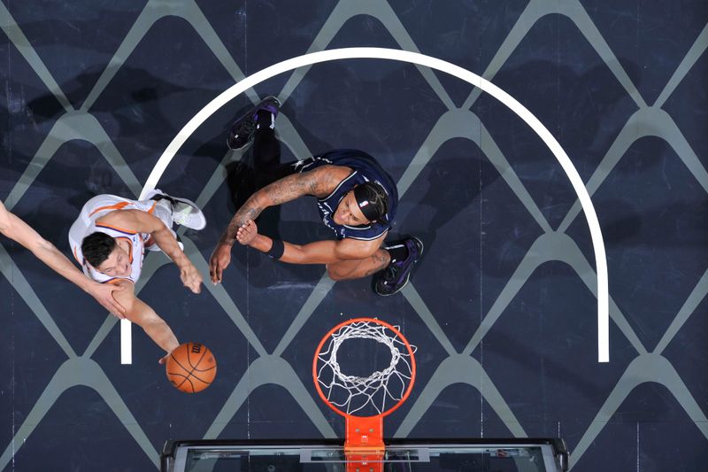 ORLANDO, FL - JANUARY 28: Grayson Allen #8 of the Phoenix Suns goes to the basket during the game on January 28, 2024 at Amway Center in Orlando, Florida. NOTE TO USER: User expressly acknowledges and agrees that, by downloading and or using this photograph, User is consenting to the terms and conditions of the Getty Images License Agreement. Mandatory Copyright Notice: Copyright 2024 NBAE (Photo by Fernando Medina/NBAE via Getty Images)