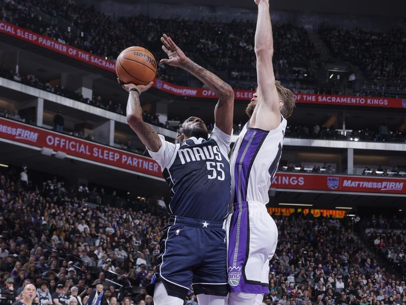 SACRAMENTO, CA - MARCH 29:  Derrick Jones Jr. #55 of the Dallas Mavericks goes to the basket during the game on March 29, 2024 at Golden 1 Center in Sacramento, California. NOTE TO USER: User expressly acknowledges and agrees that, by downloading and or using this Photograph, user is consenting to the terms and conditions of the Getty Images License Agreement. Mandatory Copyright Notice: Copyright 2024 NBAE (Photo by Rocky Widner/NBAE via Getty Images)