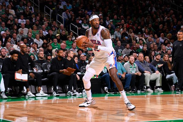 BOSTON, MA - DECEMBER 1: Robert Covington #33 of the Philadelphia 76ers looks to pass the ball during the game against the Boston Celtics on December 1, 2023 at the TD Garden in Boston, Massachusetts. NOTE TO USER: User expressly acknowledges and agrees that, by downloading and or using this photograph, User is consenting to the terms and conditions of the Getty Images License Agreement. Mandatory Copyright Notice: Copyright 2023 NBAE  (Photo by Brian Babineau/NBAE via Getty Images)