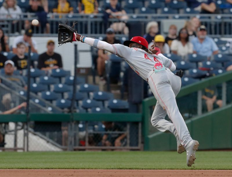 Aug 13, 2023; Pittsburgh, PA, USA; Cincinnati Reds shortstop Elly De La Cruz (44) makes a catch for an out on a ball hit by Pittsburgh Pirates designated hitter Andrew McCutchen (not pictured) during the fifth inning at PNC Park. Mandatory Credit: Charles LeClaire-USA TODAY Sports