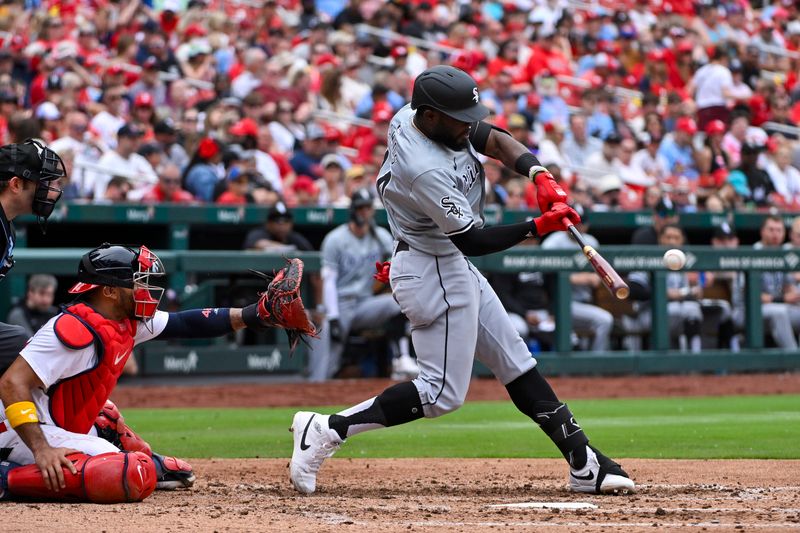 May 5, 2024; St. Louis, Missouri, USA;  Chicago White Sox third baseman Bryan Ramos (44) hits a single for his first Major League base hit during the seventh inning against the St. Louis Cardinals at Busch Stadium. Mandatory Credit: Jeff Curry-USA TODAY Sports