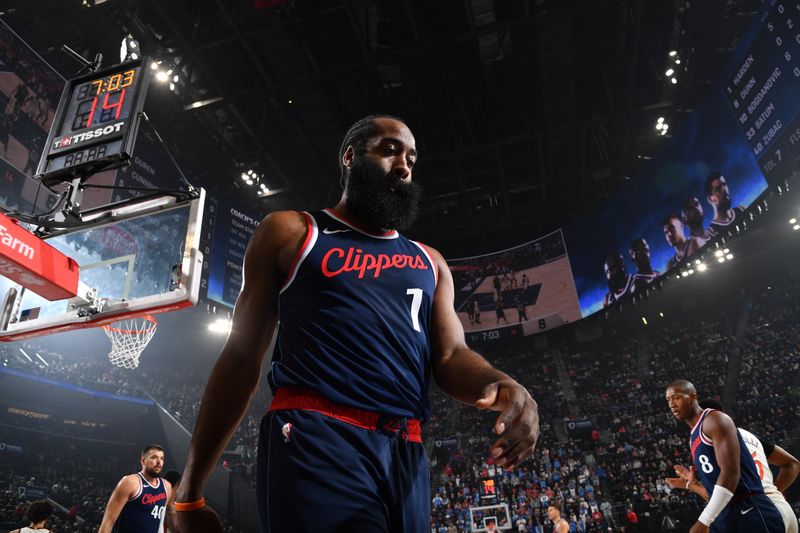 INGLEWOOD, CA - MARCH 5: James Harden #1 of the LA Clippers looks on during the game against the Detroit Pistons on March 5, 2025 at Intuit Dome in Los Angeles, California. NOTE TO USER: User expressly acknowledges and agrees that, by downloading and/or using this Photograph, user is consenting to the terms and conditions of the Getty Images License Agreement. Mandatory Copyright Notice: Copyright 2025 NBAE (Photo by Juan Ocampo/NBAE via Getty Images)