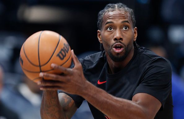 SALT LAKE CITY, UT - OCTOBER 27:  Kawhi Leonard #2  of Los Angeles Clippers warms up before their game against the Utah Jazz at the Delta Center on October 26 2023 in Sandy, Utah. NOTE TO USER: User expressly acknowledges and agrees that, by downloading and or using this photograph, User is consenting to the terms and conditions of the Getty Images License Agreement. (Photo by Chris Gardner/Getty Images)