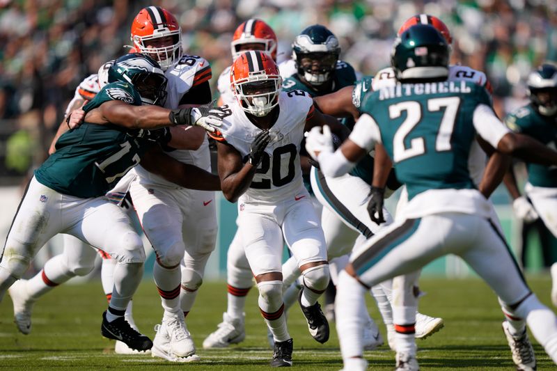 Cleveland Browns' Pierre Strong Jr. (20) runs with the ball during the second half of an NFL football game against the Philadelphia Eagles on Sunday, Oct. 13, 2024, in Philadelphia. (AP Photo/Matt Rourke)