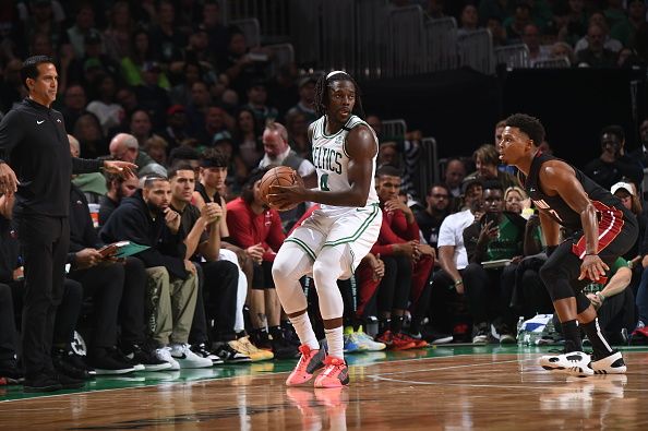 BOSTON, MA - OCTOBER 27: Jrue Holiday #4 of the Boston Celtics handles the ball during the game against the Miami Heat on October 27, 2023 at the TD Garden in Boston, Massachusetts. NOTE TO USER: User expressly acknowledges and agrees that, by downloading and or using this photograph, User is consenting to the terms and conditions of the Getty Images License Agreement. Mandatory Copyright Notice: Copyright 2023 NBAE  (Photo by Brian Babineau/NBAE via Getty Images)