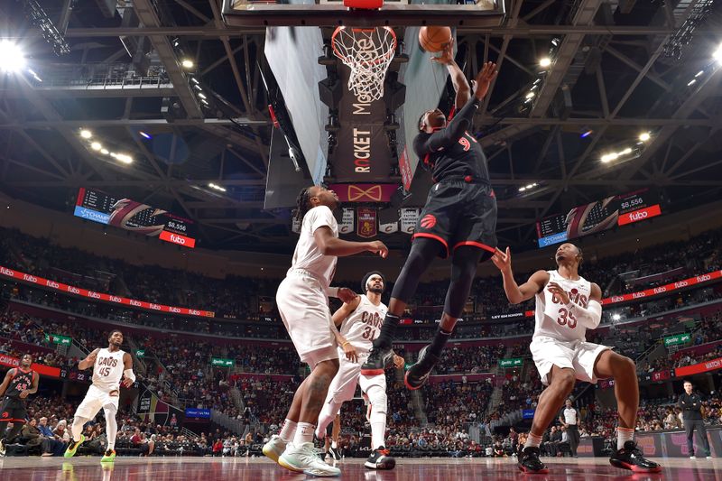 CLEVELAND, OH - NOVEMBER 24: RJ Barrett #9 of the Toronto Raptors drives to the basket during the game against the Cleveland Cavaliers on November 24, 2024 at Rocket Mortgage FieldHouse in Cleveland, Ohio. NOTE TO USER: User expressly acknowledges and agrees that, by downloading and/or using this Photograph, user is consenting to the terms and conditions of the Getty Images License Agreement. Mandatory Copyright Notice: Copyright 2024 NBAE (Photo by David Liam Kyle/NBAE via Getty Images)