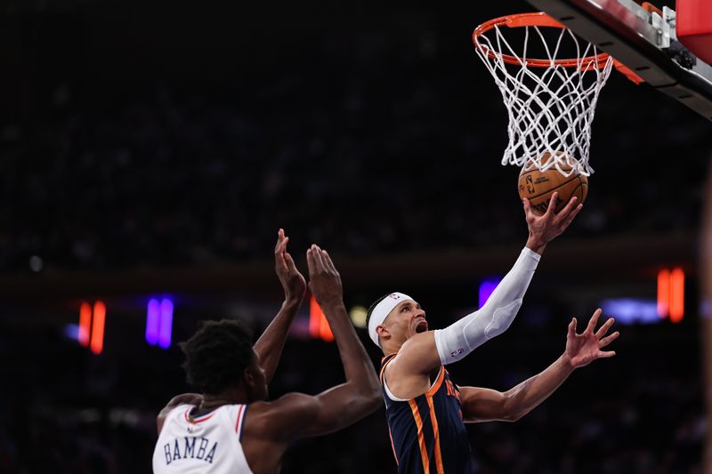 NEW YORK, NEW YORK - MARCH 12: Josh Hart #3 of the New York Knicks goes up for a layup during the third quarter against the Philadelphia 76ers at Madison Square Garden on March 12, 2024 in New York City. NOTE TO USER: User expressly acknowledges and agrees that, by downloading and or using this photograph, User is consenting to the terms and conditions of the Getty Images License Agreement. (Photo by Dustin Satloff/Getty Images)