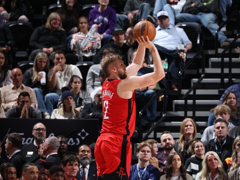 SALT LAKE CITY, UT - MARCH 29: Jock Landale #2 of the Houston Rockets shoots a three point basket during the game against the Utah Jazz on March 29, 2024 at Delta Center in Salt Lake City, Utah. NOTE TO USER: User expressly acknowledges and agrees that, by downloading and or using this Photograph, User is consenting to the terms and conditions of the Getty Images License Agreement. Mandatory Copyright Notice: Copyright 2024 NBAE (Photo by Melissa Majchrzak/NBAE via Getty Images)