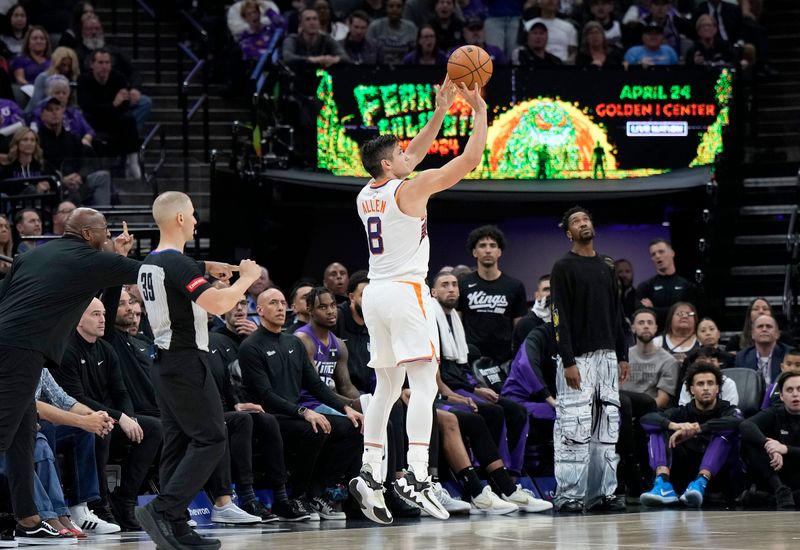 SACRAMENTO, CALIFORNIA - APRIL 12: Grayson Allen #8 of the Phoenix Suns shoots a three-point shot against the Sacramento Kings during the second half of an NBA basketball game at Golden 1 Center on April 12, 2024 in Sacramento, California. NOTE TO USER: User expressly acknowledges and agrees that, by downloading and or using this photograph, User is consenting to the terms and conditions of the Getty Images License Agreement. (Photo by Thearon W. Henderson/Getty Images)